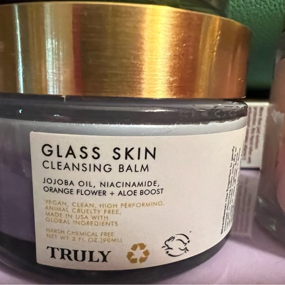 Truly Gift Set Bundle NWT 7 Piece Body Serum Polish Butt Butter Belly Cream Etc… - Picture 4 of 13